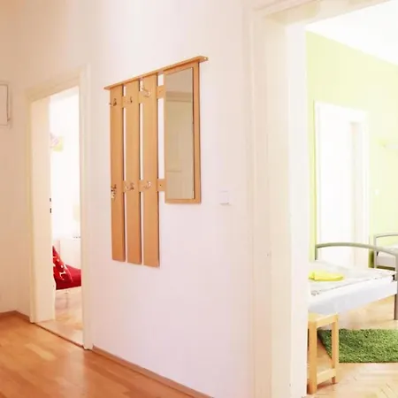 公寓 Old Town Home-2 By Interhome 布拉格