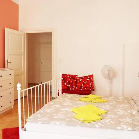 Old Town Home-2 By Interhome 公寓