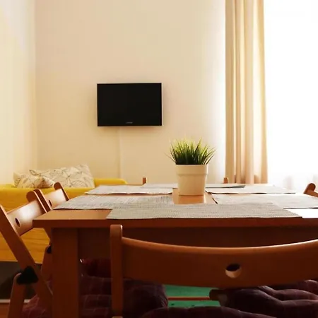 Old Town Home-2 By Interhome *