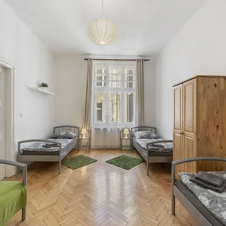 Apartament Old Town Home-2 By Interhome Praga