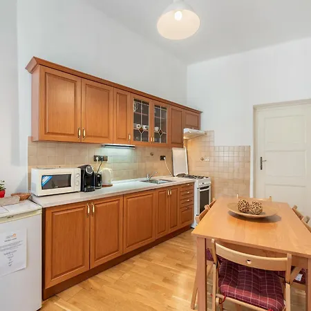 Old Town Home-2 By Interhome Apartment Prag