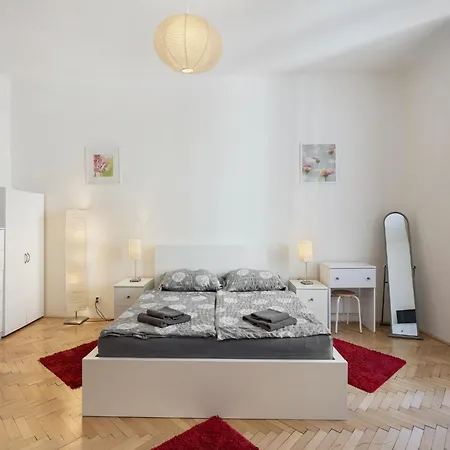 Apartament Old Town Home-2 By Interhome Praga