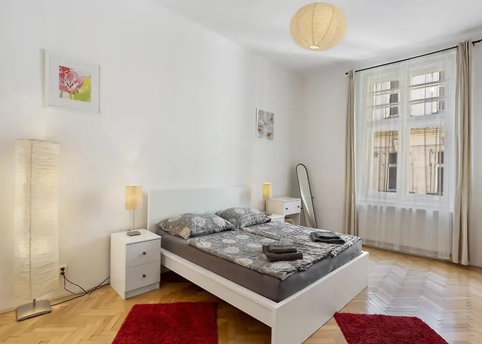 Old Town Home-2 By Interhome Appartement Praag